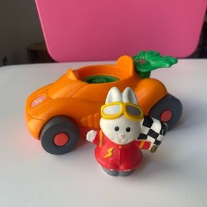 Fisher Price Little People Bunny And Carrot Race Car